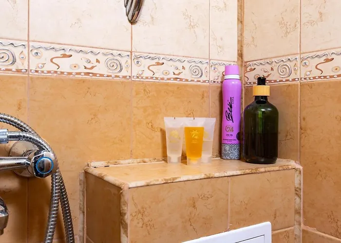 Sunflower Next To Kolodrum Apartment Plovdiv